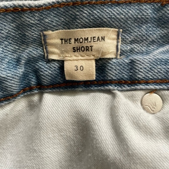 Madewell The Momjean Light Wash Distressed Denim Cutoff Shorts 30 - Picture 8 of 11